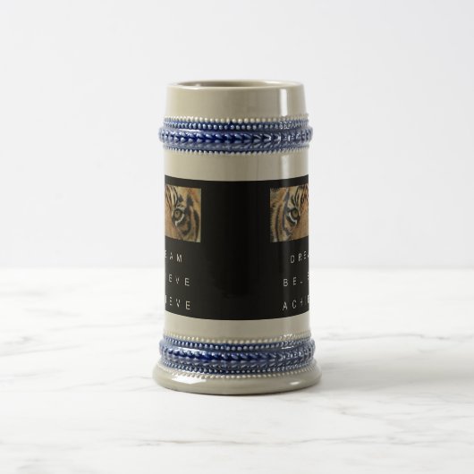 De droom gelooft bereiken Motivatie Sjabloon van h Bierpul (Center)