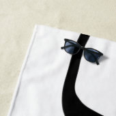 De duikers: Abstract Zwart & Wit Strandlaken (In situ)