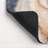 De Duitse herderdij dekt sneeuw Muismat (Hoek)