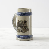 De Duitse kortharige pointer of Deutsch Kurzhaar Bierpul (Voorkant links)