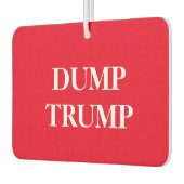 De "Dump Trump" auto luchtverfrisser (Links)
