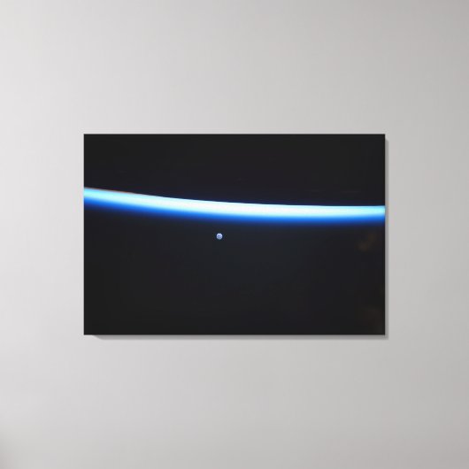 De dunne atmosfeer van de aarde en een gigantische canvas afdruk (Voorkant)