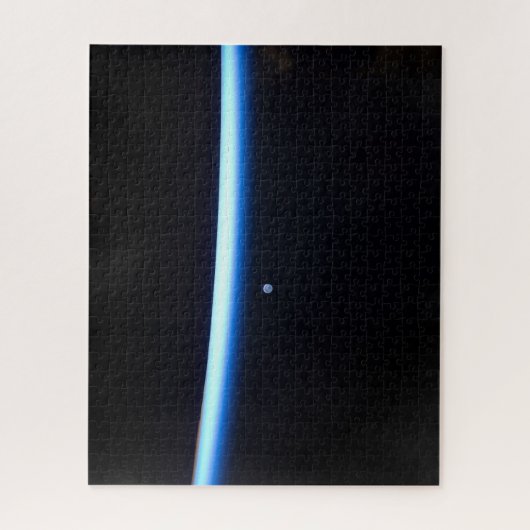 De dunne atmosfeer van de aarde en een gigantische legpuzzel (Verticaal)