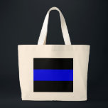 De dunne blauwe lijn grote tote bag<br><div class="desc">De dunne blauwe lijn... In wezen zijn er drie betekenissen. De dunne blauwe lijn vertegenwoordigt de dunne lijn die politieagenten dagelijks lopen tussen leven en dood. De dunne blauwe lijn vertegenwoordigt de rol van de politieagent om het goede van het slechte te scheiden en tegelijkertijd orde en chaos te creëren....</div>