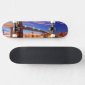 De East River, Brooklyn Bridge, Manhattan Skateboard (Horizontaal)