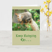 De eekhoorn die zich aan Birdfeeder vastklampen, Kaart (Gele Bloem)