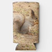 De eekhoorn eet een moerfoto seltzer blikjeskoeler (Achterkant)