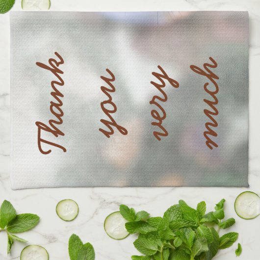 De eekhoorn kijkt naar je vanaf de bodem theedoek (Gevouwen)