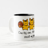 De eekhoorns stelen mijn gezondheid tweekleurige koffiemok (Voorkant links)