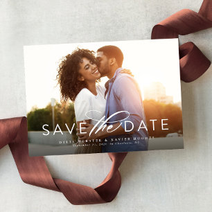 De eenvoudige elegante manuscriptfoto bewaart de d save the date