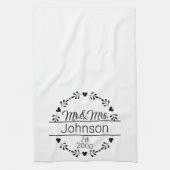 De eenvoudige heer Mrs Couple Name Monogram Kitche Theedoek (Verticaal)