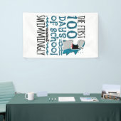 De eerste 100 dagen van de school ging zwemmen haa spandoek (Beurs)