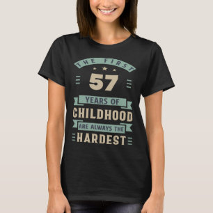 De eerste 57 jaar van de kindertijd zijn het zwaar t-shirt
