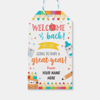 De eerste dag van de schoolkomst terug naar school cadeaulabel