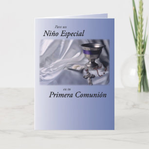 De Eerste Heilige Communie van de jongen in het Kaart