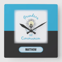 De Eerste Heilige Communie van de kleinzoon,