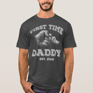 De eerste keer dat papa in 2022 vader wordt. t-shirt
