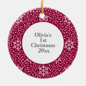 De eerste kerstfoto van de baby: Red White Snowfla Keramisch Ornament (Achterkant)