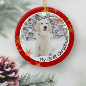 De eerste kerstfoto van Dog Red Gold Snowflakes Fo Keramisch Ornament