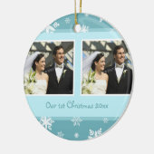 De eerste kerstfoto van een paar met kerstfeest keramisch ornament (Links)