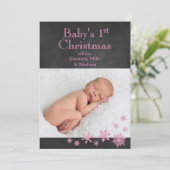 De eerste kerstfotokaart voor baby's in roze feestdagenkaart (Staand voorkant)