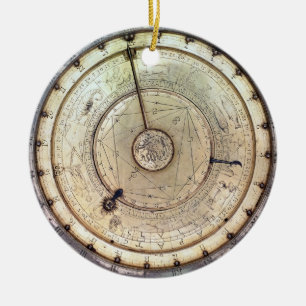 De eerste lentegedreven klok met druk, uitzicht va keramisch ornament