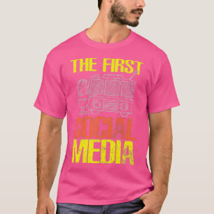 De eerste socialemedia Funny Ham Radio Operator T-shirt