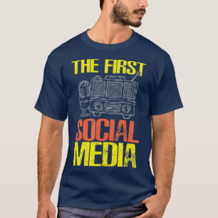 De eerste socialemedia Funny Ham Radio Operator T-shirt