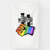 De eerste trots was een oproer spandoek (Verticaal)