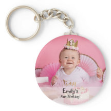 De eerste verjaardagsfoto en naam van het meisje