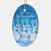 De eerste voedingskraker van je danseres keramisch ornament (Links)