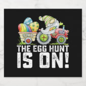 De eierjacht is op Gnome Grappig Pasen Bier Etiket (Enkel label)