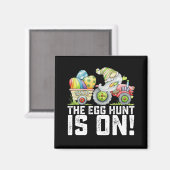 De eierjacht is op Gnome Grappig Pasen Magneet (Voorkant / Achterkant)