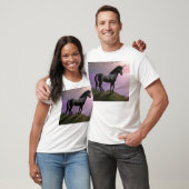 De Elusive Black Unicorn T-shirt (Unisex)