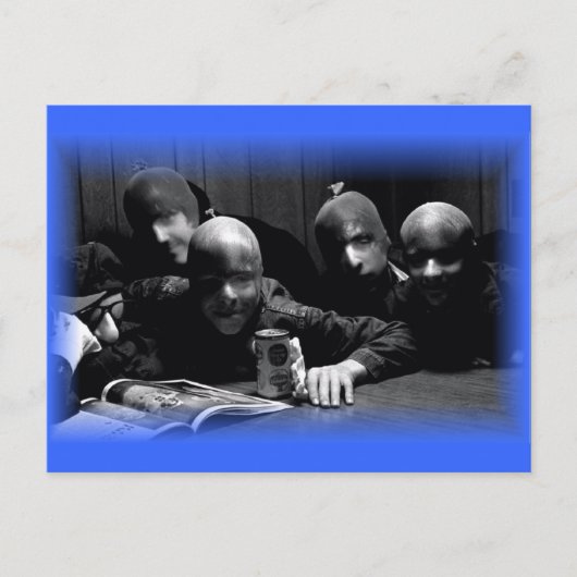 De eng doet het zo eng. - briefkaart (Voorkant)