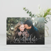 De enige foto bewaart de datum save the date (Staand voorkant)