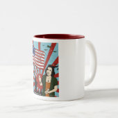 De "Ethel Merman NYC Pearl Harbour WW2"-Mok Tweekleurige Koffiemok (Voorkant rechts)