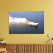 De ex-Oriskany, een buitenbedrijfgestelde vliegtui Canvas Afdruk (Insitu (Woonkamer))
