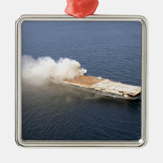 De ex-Oriskany, een buitenbedrijfgestelde vliegtui Metalen Ornament (Voorkant)