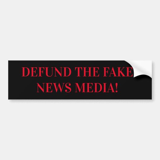 DE FAKE NEWS MEDIA VERDEDIGEN BUMPERSTICKER (Voorkant)