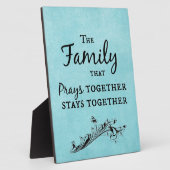 De familie die samen bidt, blijft bij elkaar fotoplaat (Zijkant)