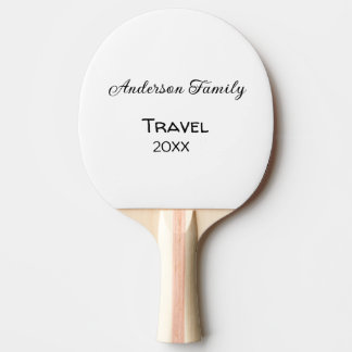 De familienaam reis vakantie avontuur toevoegen ja tafeltennisbatje