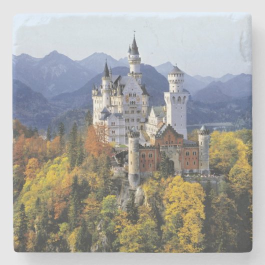 De fantasierijke Neuschwanstein is een van de drie Stenen Onderzetter (Voorkant)
