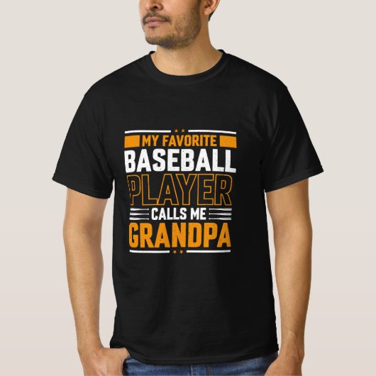 De favoriete Baseball Player roept me op tot opa T-shirt (Voorkant)