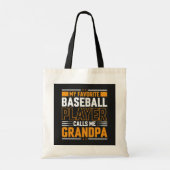 De favoriete Baseball Player roept me op tot opa Tote Bag (Achterkant)