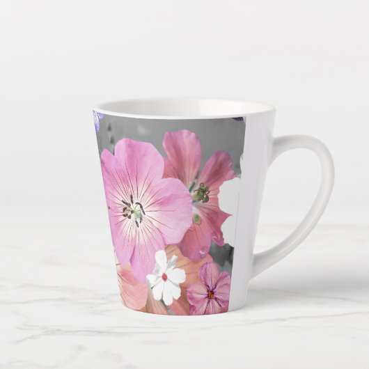 De fee komt binnenkort uit 2 latte mok (Rechts)