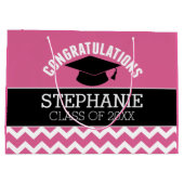 De felicitaties Afstuderen Afstuderen kunnen Roze  Groot Cadeauzakje (Achterkant)