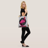 De flamingo bewaker tote bag (Op model)