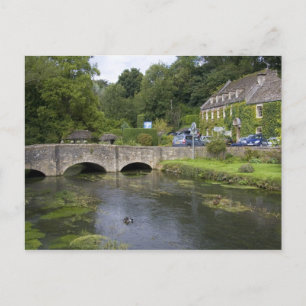 de forelstroom in het dorp Bibury, Briefkaart