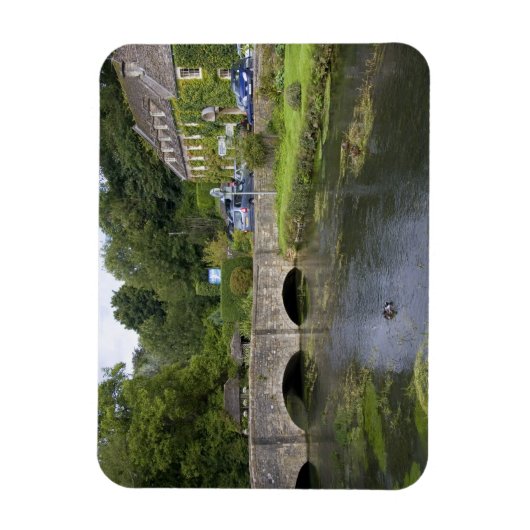 de forelstroom in het dorp Bibury, Magneet (Verticaal)